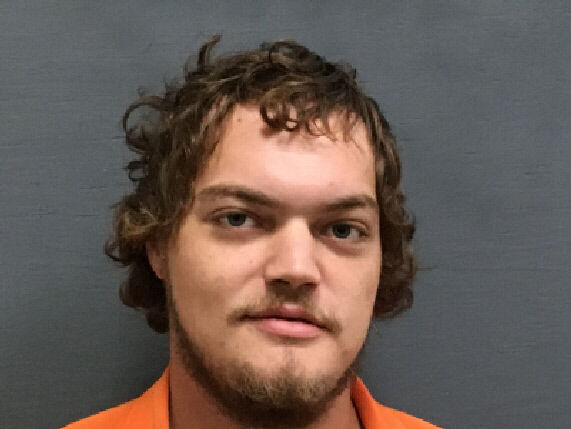 Dothan man charged with making terrorist threats